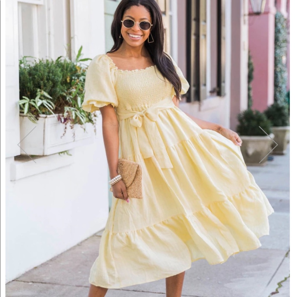 Light yellow dress, Size Small